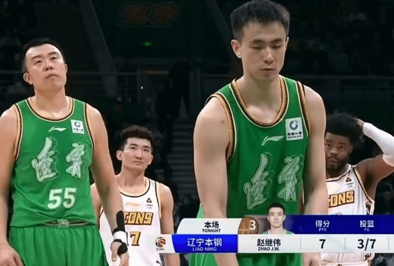 包含张本智和赛后谦逊发言登热搜,广厦男篮大胜北京国安引发热议的词条 包含张本智和赛后谦逊发言登热搜,广厦男篮大胜北京国安引发热议的词条